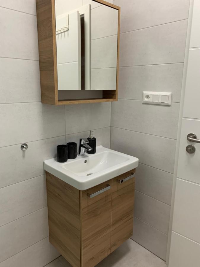 Apartman Jelen Chopok Juh-Trangoska Tale Exterior photo