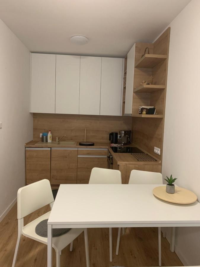 Apartman Jelen Chopok Juh-Trangoska Tale Exterior photo