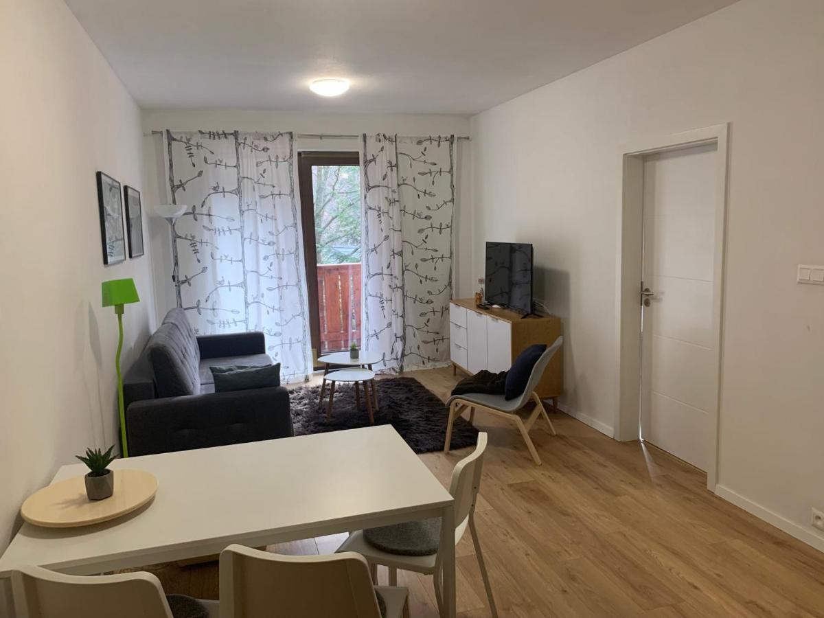 Apartman Jelen Chopok Juh-Trangoska Tale Exterior photo